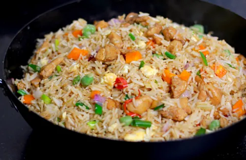 CHICKEN FRIED RICE